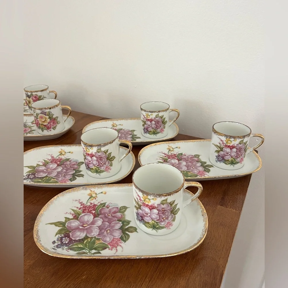 8 Vintage Royal Crown Fine China Hand Painted 44/257 Purple And Yellow Tea Sets